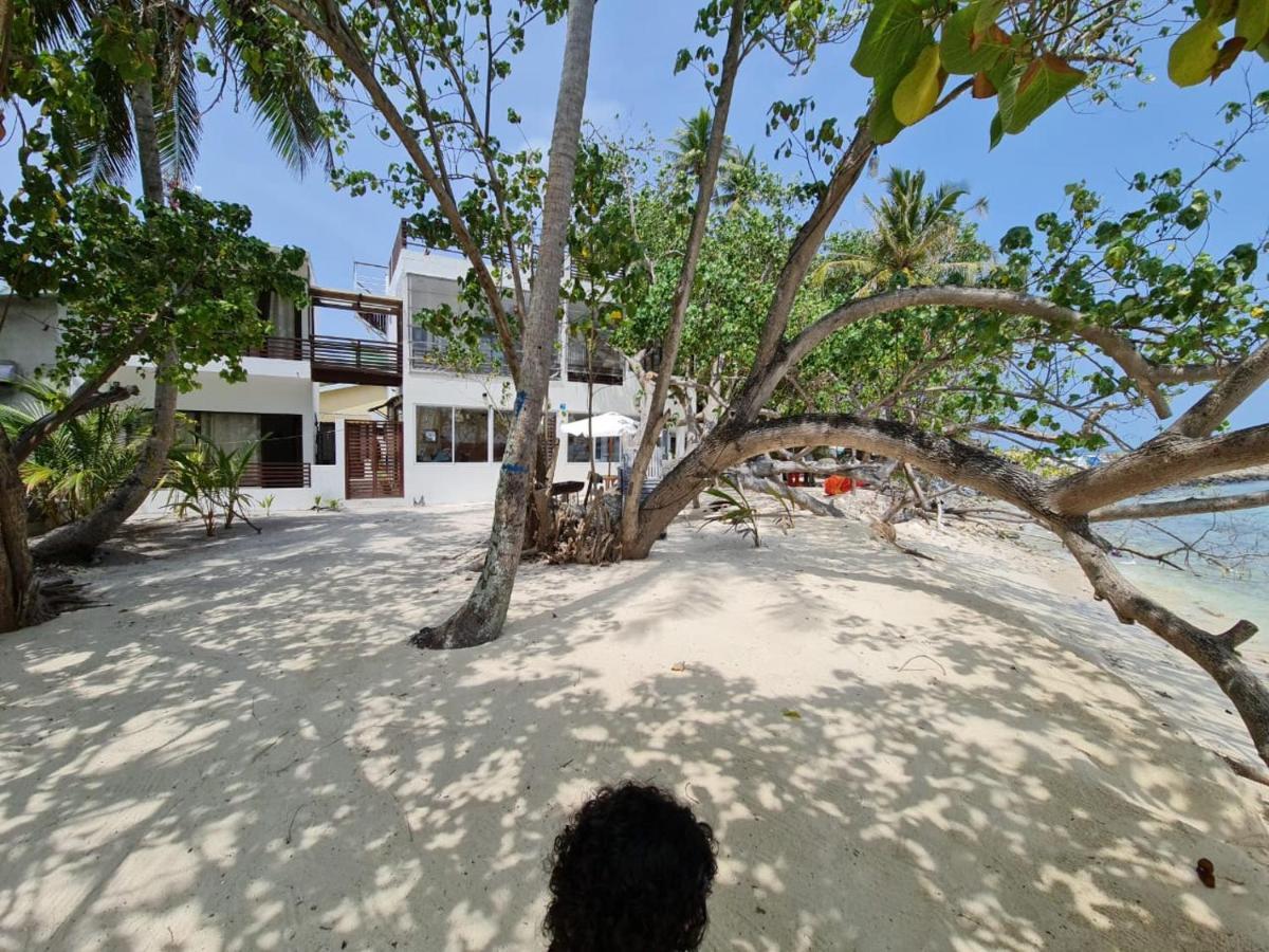 Liberty Guesthouse Maldives Mahibadhoo Exterior photo